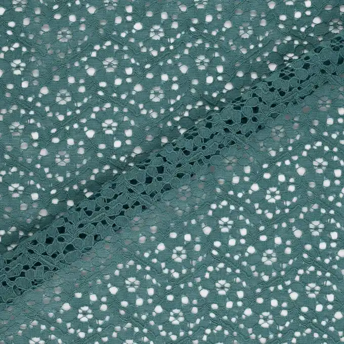 Stoff mit Englischer Stickerei Entenblau Kostenfreie Lieferung