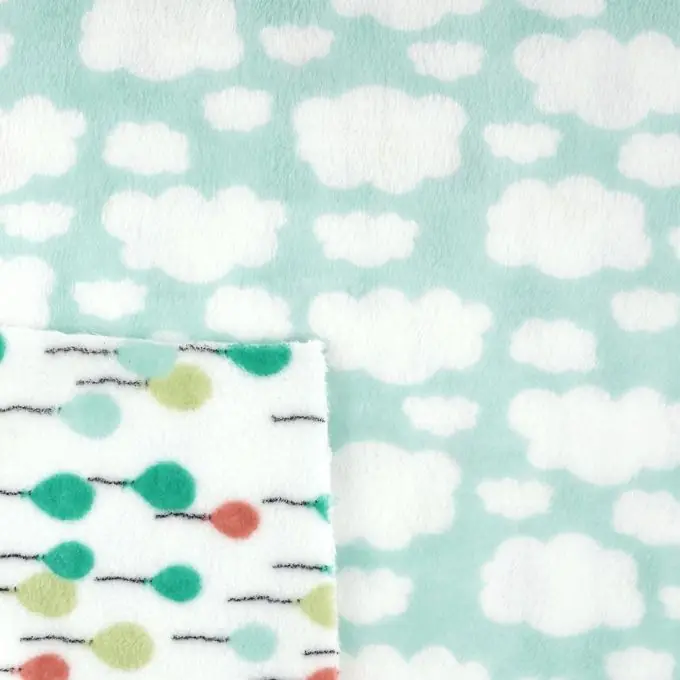 Plüschstoff Luftballons/Wolken Im Trend