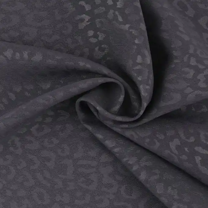 Solange Der Vorrat Reicht Jacquardstoff, Marineblau gemustert