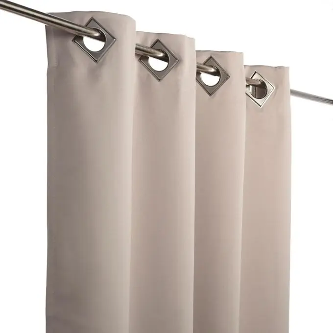 Verdunkelungsvorhang 140×250 cm – Schwarz Preisreduziert