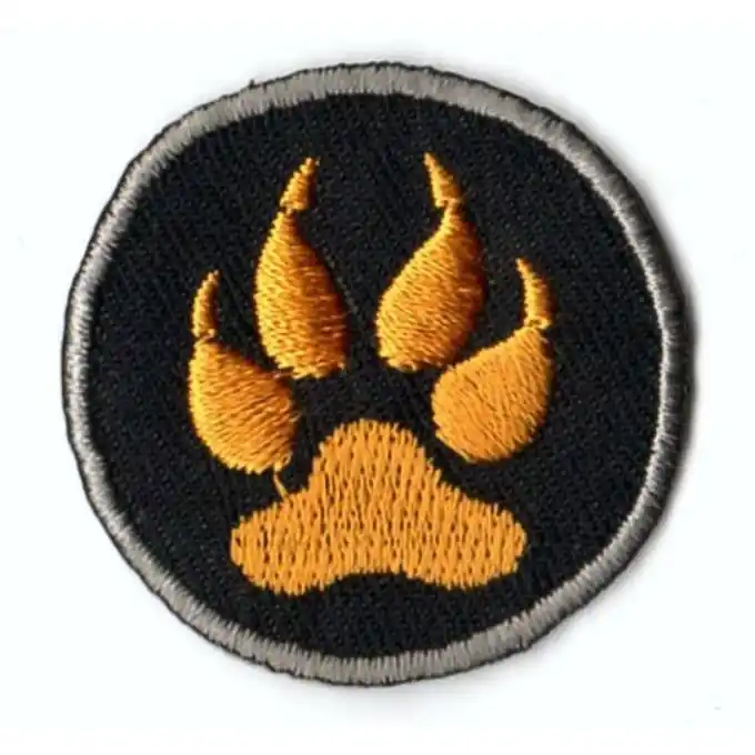 Kostenloser Rückversand Bügelbild Bärentatze