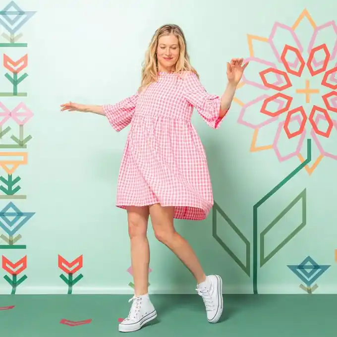 Kostenloser Versand Schnittmuster Burda 6401 Kleid