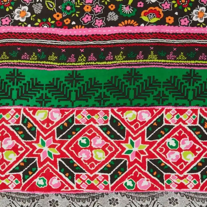 Knallerangebot Ethno-Viskosestoff 145cm Breite