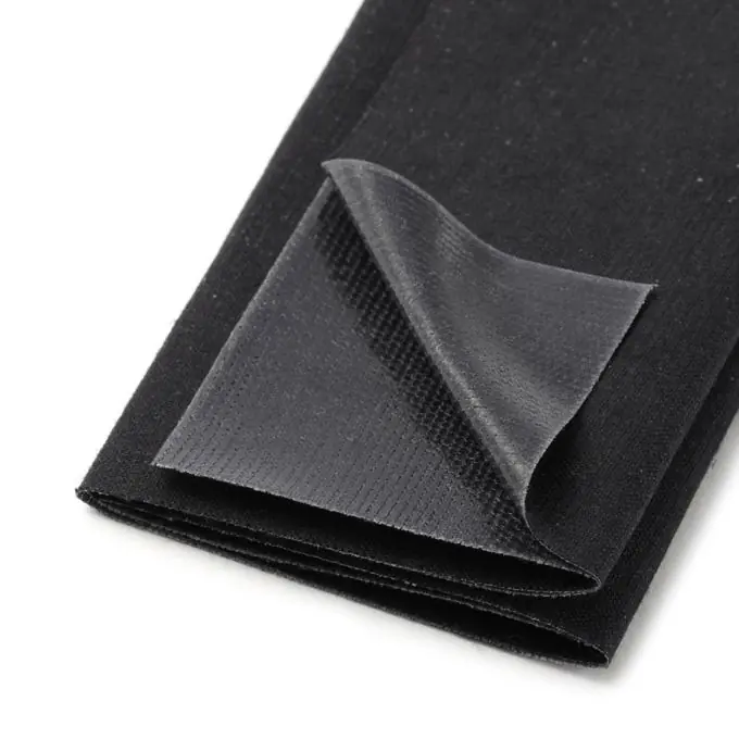 Thermoklebender Streifen aus Baumwolle, schwarz Im Trend