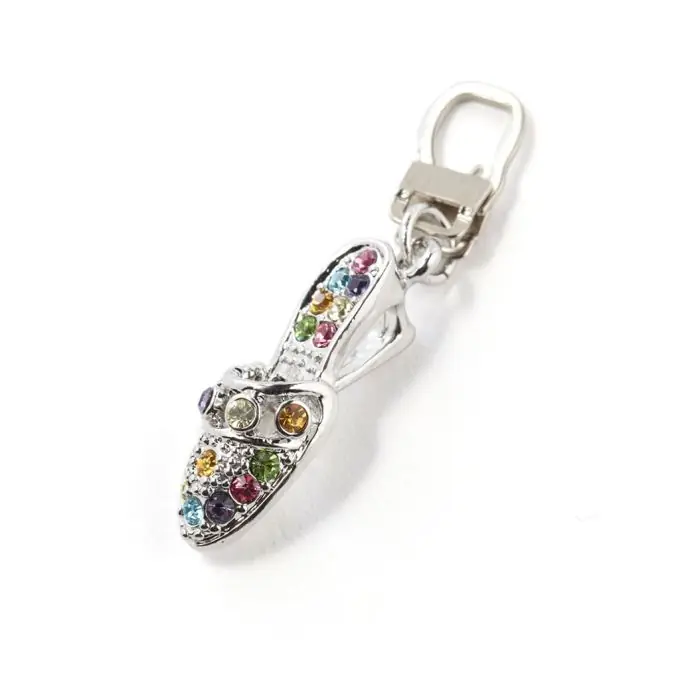 Reißverschlussanhänger in Form eines Pumps, mit Strass Heute Kaufen