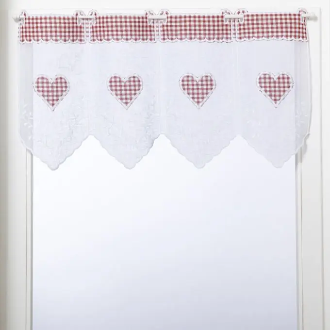 Rote Scheibengardine mit Vichy-Karo-und-Herz-Muster Solange Der Vorrat Reicht