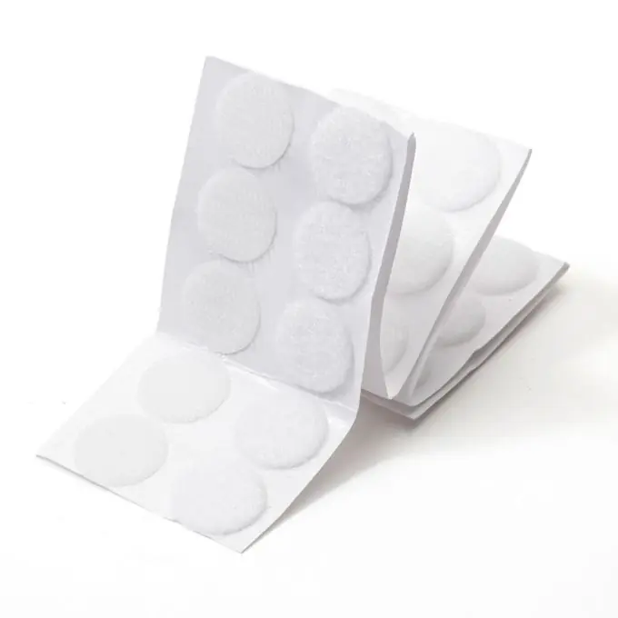 Weiße Klettplättchen Neu