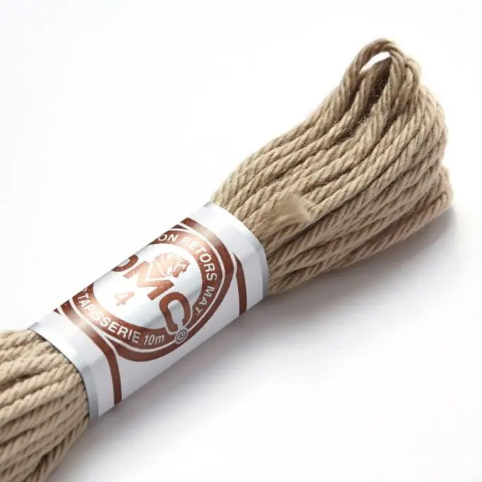 Zwirnsfaden für Stickerei, mattes Grau – COL 2642 Preisreduziert