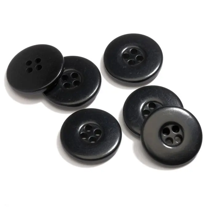 Neue Kollektion 4-Loch Corozo Knopf Schwarz 18mm