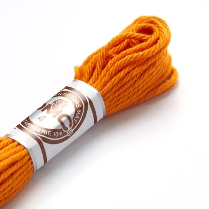 Handgefertigt Zwirnsfaden für Stickerei, mattes Gelb bis Orange – COL 2740