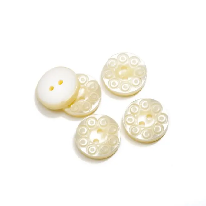 Knallerangebot Lasergravur Knopf 2 Löcher 15mm Elfenbein