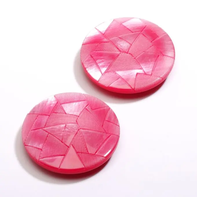 Jetzt Bestellen Lasergeätzter Perlmuttknopf 27mm Fuchsia