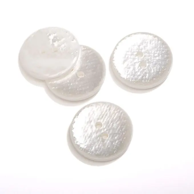 Knopf 2 Löcher Perlenmuttimitat Weltweiter Versand