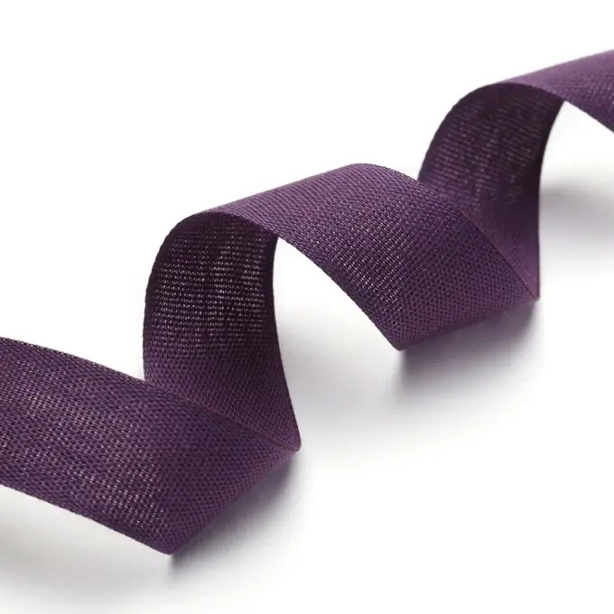 Violettes Baumwollband Im Trend