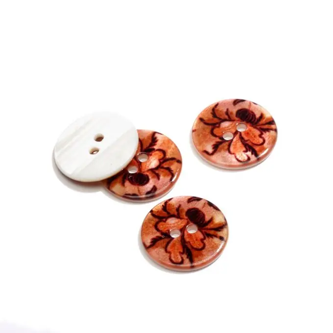 Neu Knopf 2 Löcher Perlenmutt Blumen orange