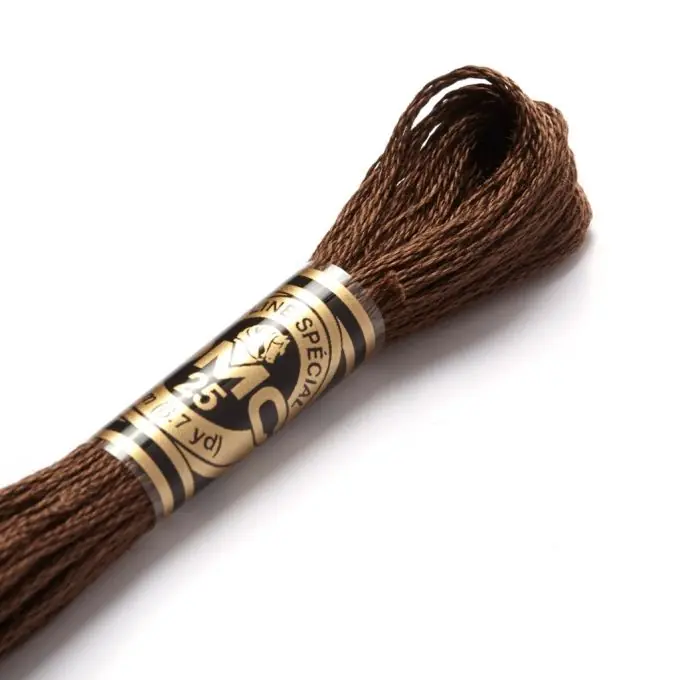 Preisreduziert Mouliné-Faden für Stickereien – Brauntöne – COL 3031