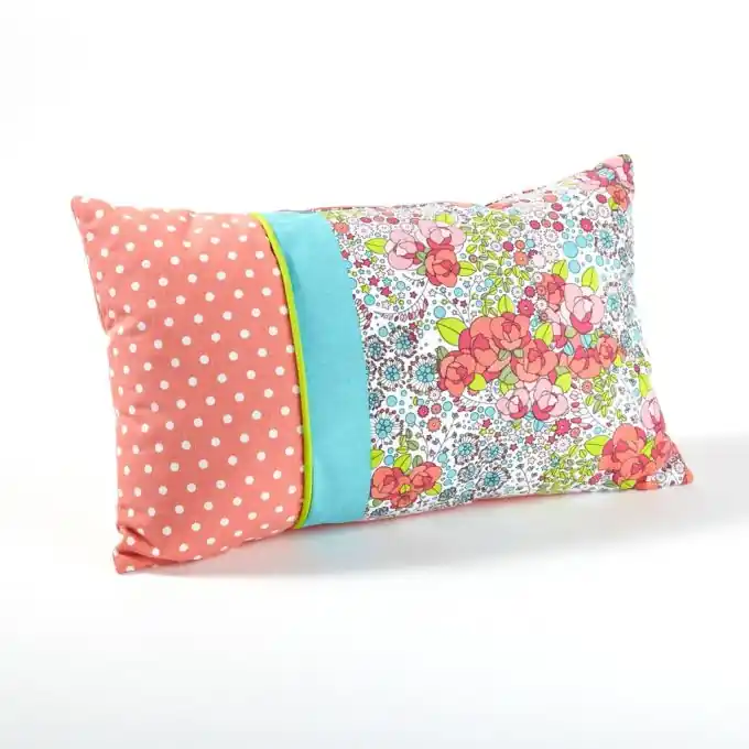 Weltweiter Versand Rosa Rechteckkissen Farandole 30 x 50 cm