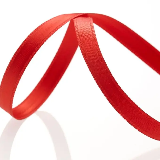 Doppelseitiges Satinband Rot 6mm Neue Ware