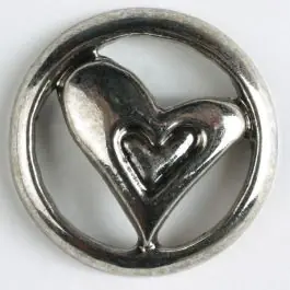 Vollmetallknopf mit ausgeschnittenem Herz und Öse – Größe: 23mm – Farbe: altsilber Expressversand