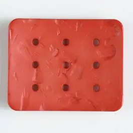 Angebot Polyamidknopf zum Selbstgestalten, rechteckig, mit 9 Löchern zur Individualisierung mit Garn – Größe: 54mm – Farbe: rot
