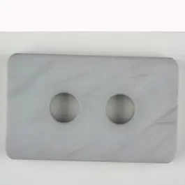 Garantierte Lieferung Polyamidknopf rechteckig mit abgerundeten Ecken, 2-loch – Größe: 55mm – Farbe: grau