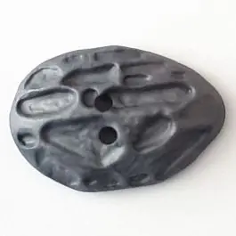 Polyamidknopf Mondlandschaft mit 2 Löchern – Größe: 40mm – Farbe: grau – Art.Nr. 408700 Schneller Versand