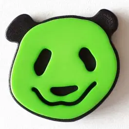 Exklusiv Kinderknopf lustiger Pandabär mit Öse – Größe: 22mm – Farbe: grün – Art.Nr. 331112