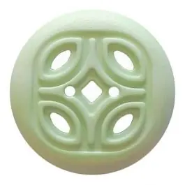 Preiswert Knopf mit offenem Ornament, 2-Loch – Größe: 30mm – Farbe: hellgrün – Art.Nr. 384819