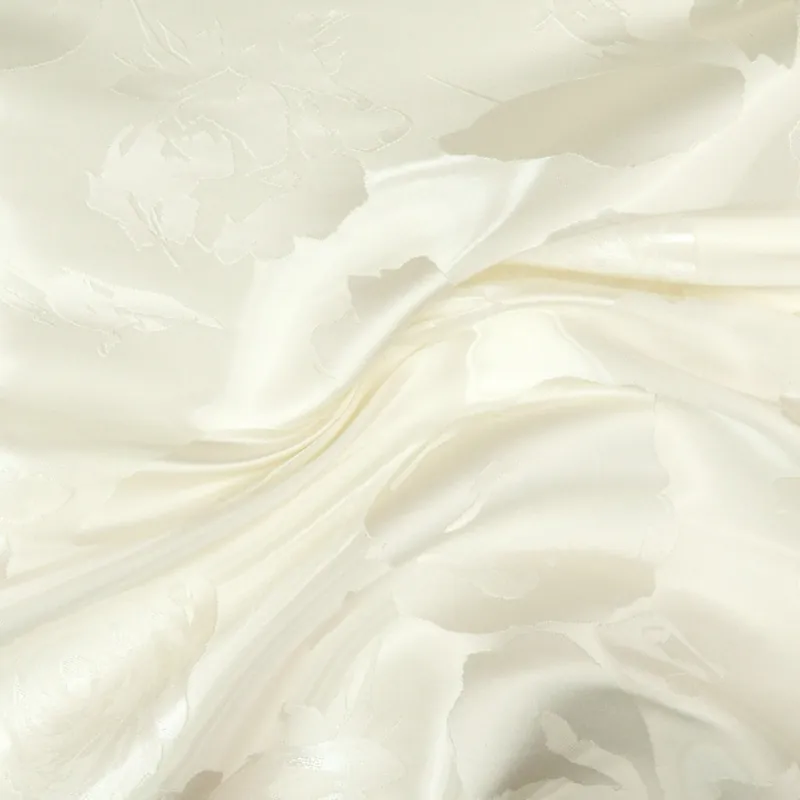 Jacquard, vanille, florale Motive, Glanzeffekt Preis Gesenkt