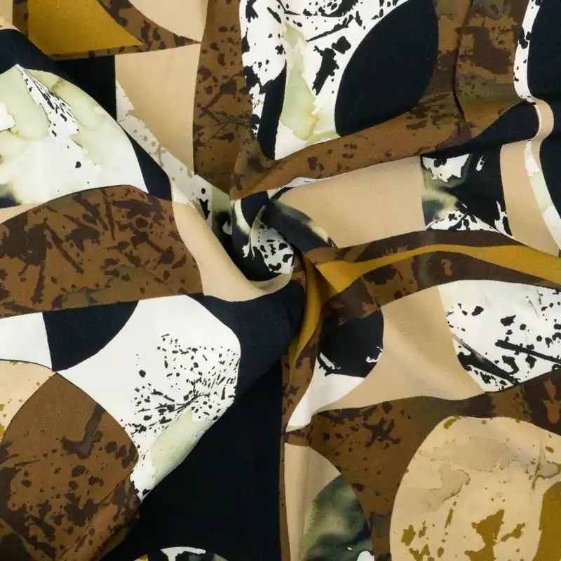 Viskosestoff, Crêpe, offwhite, salbeigrün, ocker, brauntöne, abstrakt gemustert Expressversand