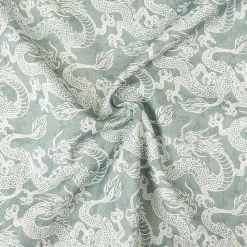 Neuheit Baumwollstoff, Köper, grünblau, offwhite, Tiermotive, asiatische Motive, 3,15m Breite