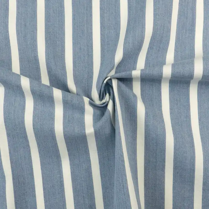 Jeansstoff, jeansblau, offwhite, Streifen Im Trend