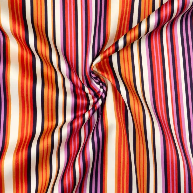 Baumwollstoff, Satin, offwhite, flieder dunkel, rot, dunkelblau, Streifen Beliebt