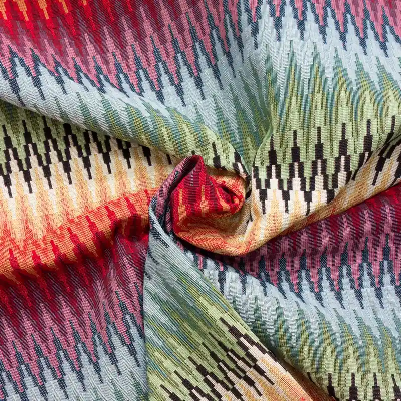 Dekostoff, Gobelin, rottöne, grüntöne, blautöne, Chevron-Muster Aktuell