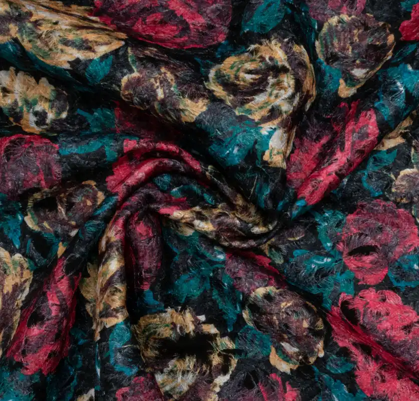 Saisonangebot Jacquard, schwarz, rot, gelb, florale Motive