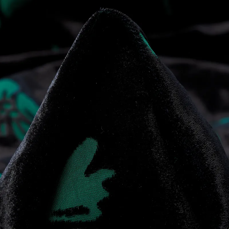 Gratis Versand DEVORE, VISCOSE, FLORAL, JET BLACK&SMARAGD