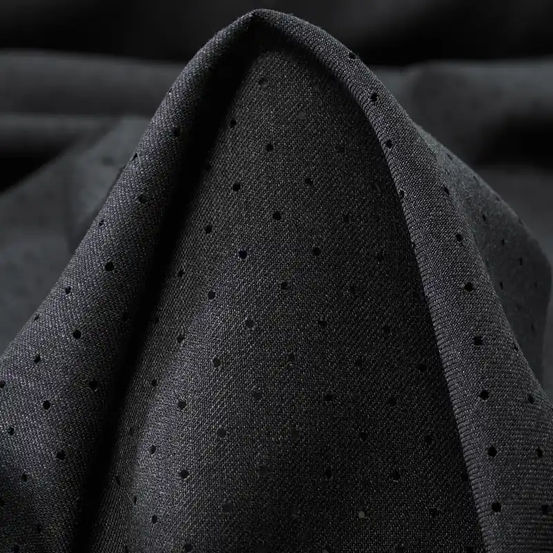 COOL WOOL, PERFORATED, MELANGE, IRON GATE Must-Have