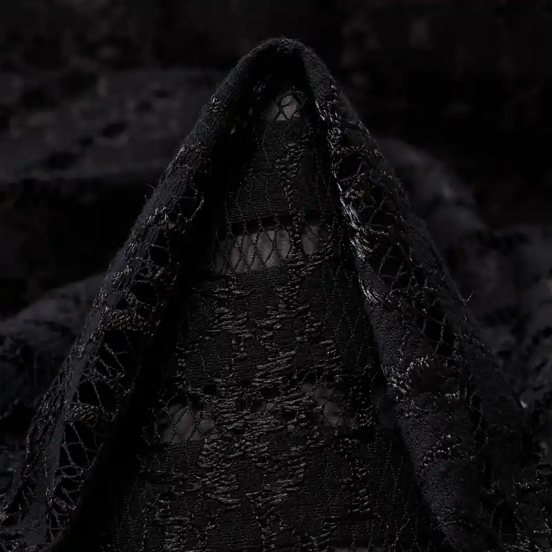 LACE, COTTON BLEND, RAVEN BLACK Top-Preis