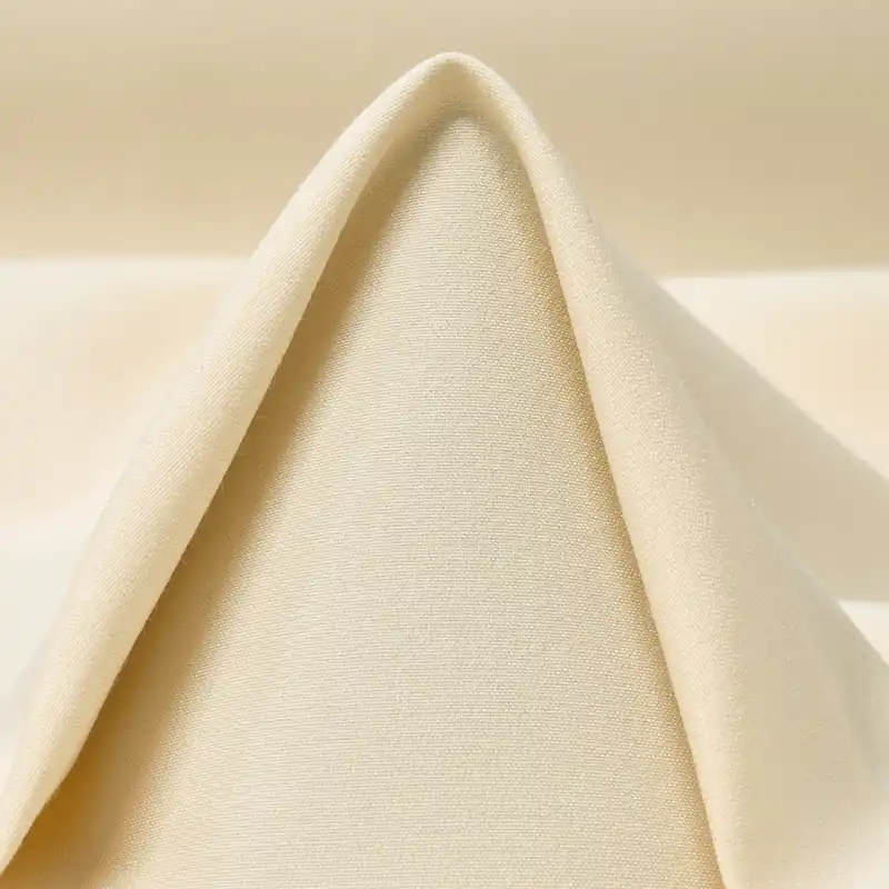 CRÊPE, WOOL, SILK, VANILLA ICE Gratis Versand