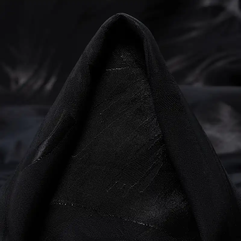 JACQUARD, VISCOSE, FLORAL, JET BLACK Im Trend