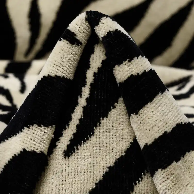 FRENCH TERRY, COTTON, ANIMAL, ANTIQUE WHITE&RAVEN BLACK Billig