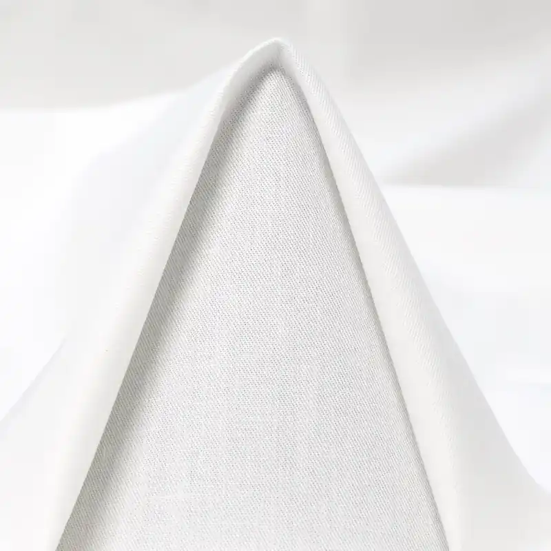 Ausverkauf LINING, TWILL, VISCOSE, BRILLIANT WHITE