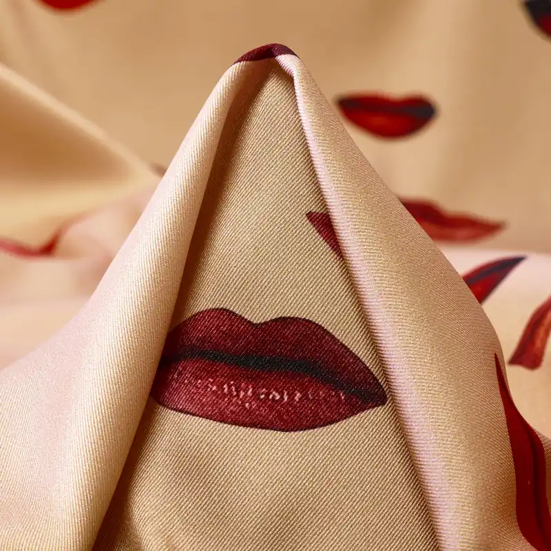 Super-Preis TWILL, PRINTED, SUN KISS&HIBISCUS