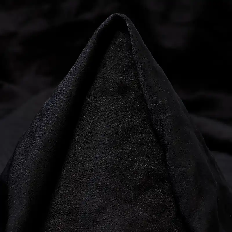 Solange Der Vorrat Reicht BATISTE, COTTON, RAVEN BLACK