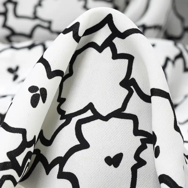 Kostenloser Rückversand CADY, PRINTED, FLORAL, SNOW WHITE&RAVEN BLACK