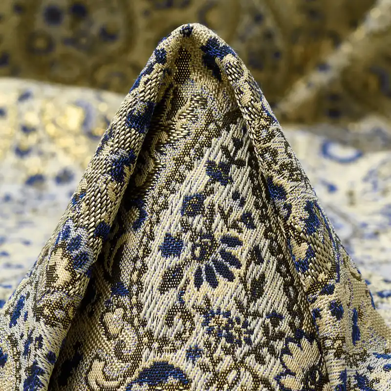 JACQUARD, COTTON BLEND, GILDED BEIGE Saisonangebot