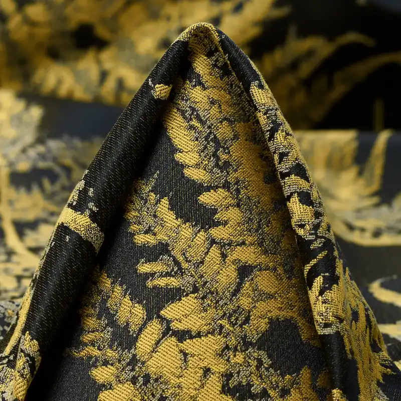 JACQUARD, FLORAL, SHIMMERING, RAVEN BLACK&GILDED BEIGE Echt