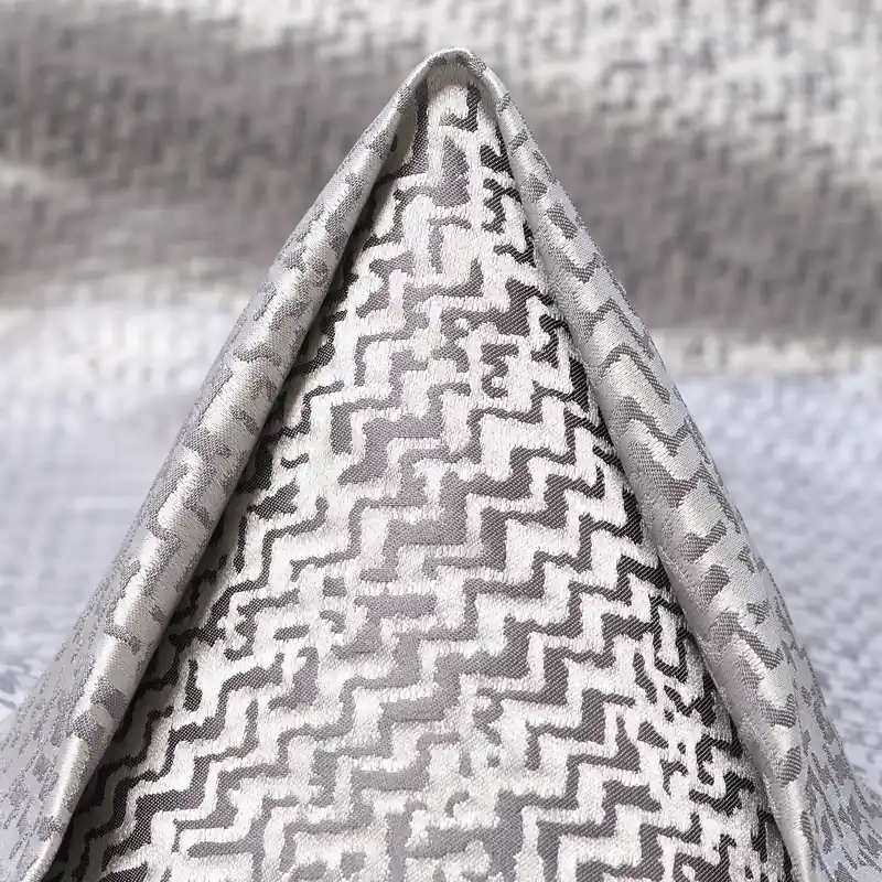 JACQUARD, SILK, SHIMMERING, LUNAR ROCK&SILVER Zertifiziert