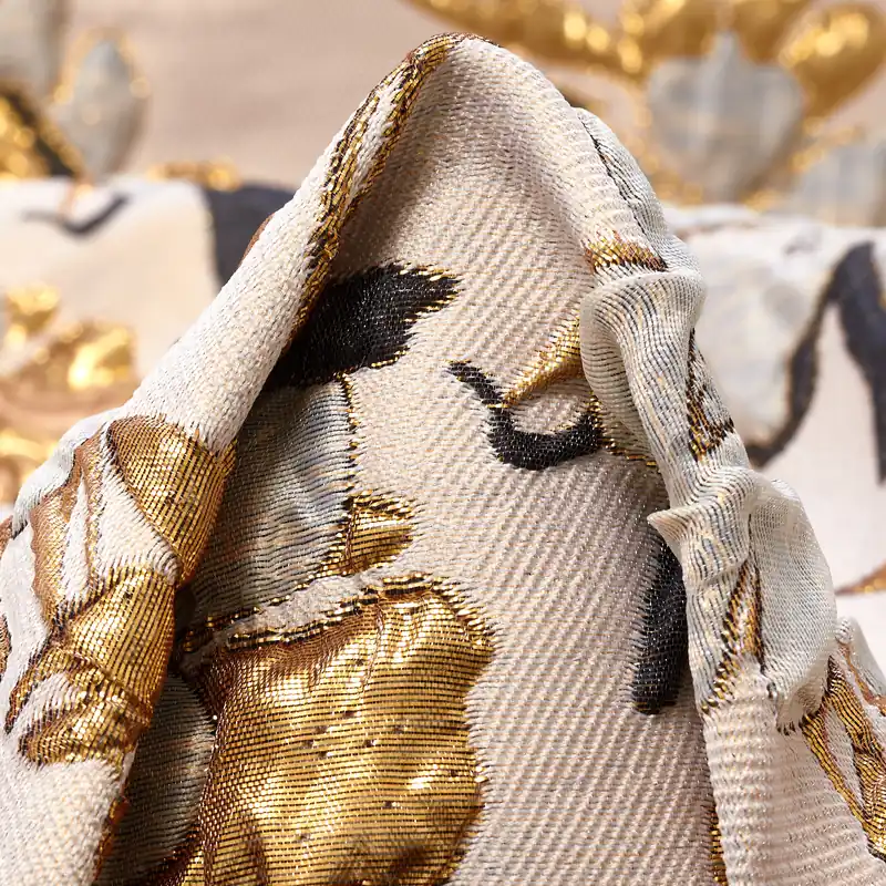 CLOQUÉ, LUREX, MAUVE CHALK&GILDED BEIGE Aktuell