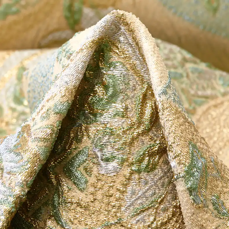 Jetzt Zugreifen CLOQUÉ, LUREX, LYOCELL, MOONLIGHT JADE&RICH GOLD